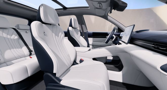 下!26款银河E5才是真正的良心车!冰球突破爆百万大奖不只跑得远更装得(图6) 下!26款银河E5才是真正的良心车!冰球突破爆百万大奖不只跑得远更装得(图6)